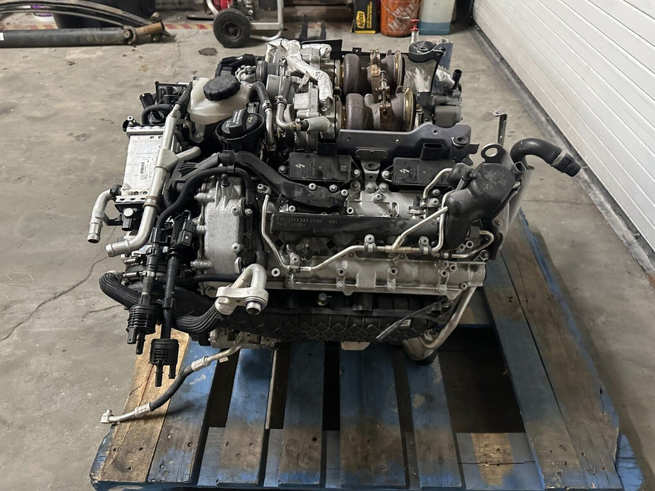 2017 MERCEDES-BENZ C63 AMG C205 4.0L V8 Turbo ENGINE M177 14K MILES OEM