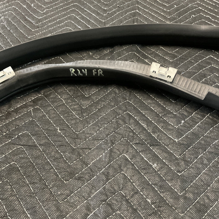 2017 FORD F250 F350 FRONT RIGHT PASSENGER DOOR SEAL WEATHER STRIP OEM