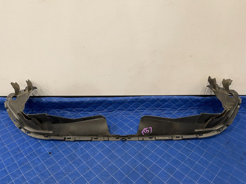 2017 MERCEDES-BENZ C63 AMG CONV RADIATOR SUPPORT AIR DUCT OEM A 205 505 36 30