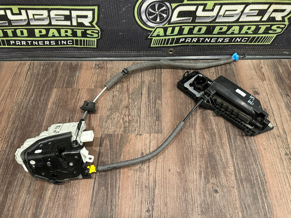 2021 AUDI R8 LEFT DOOR ACTUATOR W EXTERIOR HANDLE HOUSING ASSEMBLY OEM