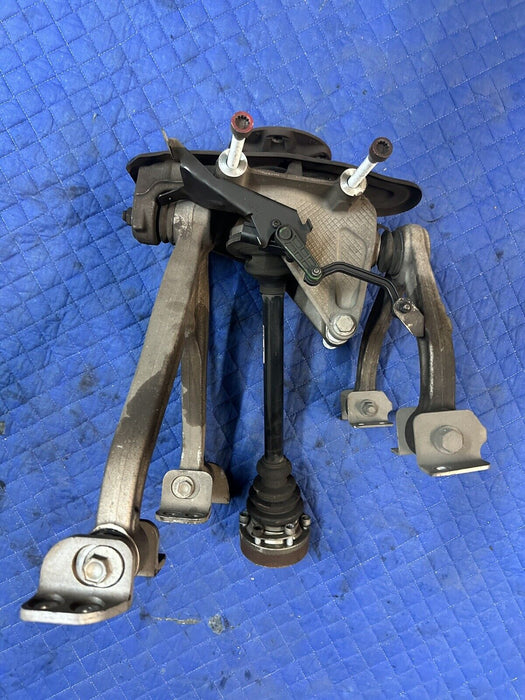 2012 AUDI R8 4.2L V8 OEM REAR RIGHT SUSPENSION KNUCKLE CONTROL ARM W/ AXLE