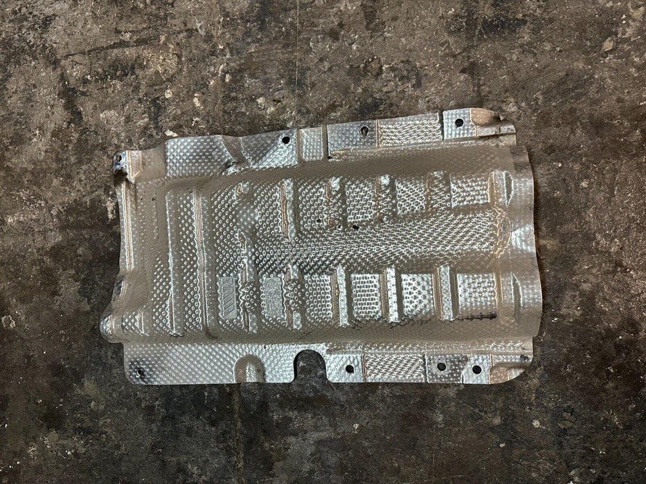 2020 BMW M4 F82 EXHAUST HEAT INSULATION SHIELD COVER OEM 03 8077407 8077407