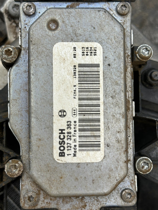 2014 AUDI R8 FRONT RIGHT PASSENGER RADIATOR 420 121 252 ASSEMBLY ~DAMAGE!!~