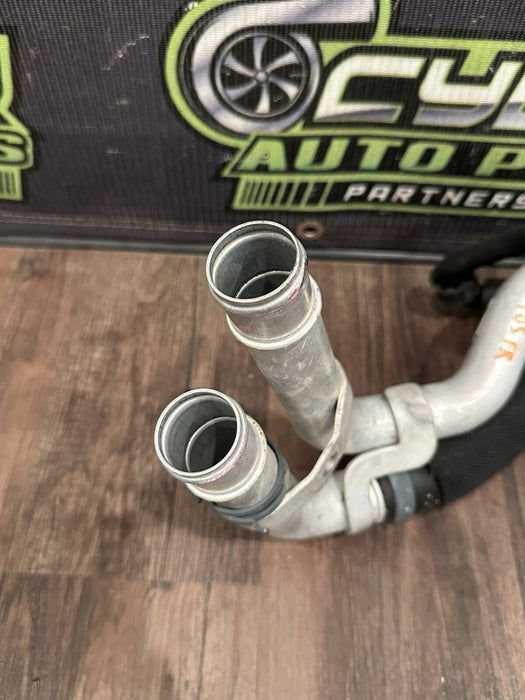 2021 AUDI R8 RADIATOR FRONT RIGHT COOLANT HOSE PIPE OEM 4S0 121 064 E