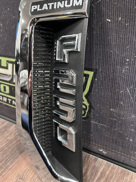 2017-2019 FORD F250 FRONT LEFT RIGHT PLATINUM CHROME FENDER EMBLEM BADGE OEM