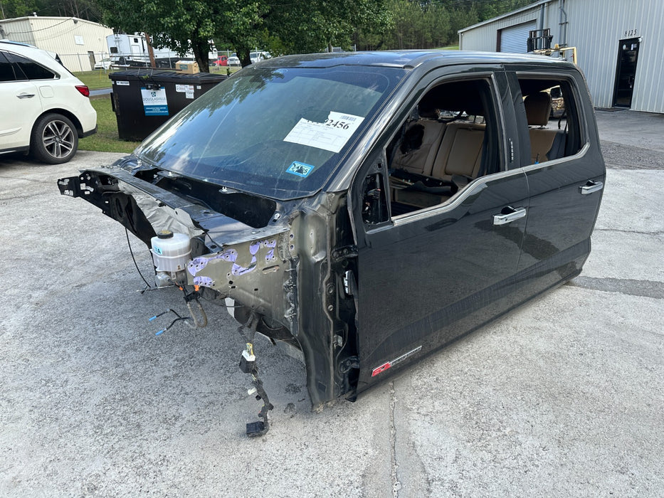 2023 2024 FORD F250 F350 F45 CAB SHELL WITH DOORS OEM *BURN DAMAGE*