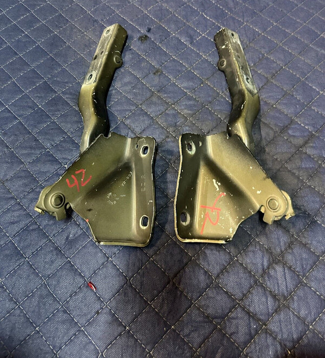 2016-2019 NISSAN TITAN XD LEFT RIGHT HOOD HINGE PAIR OEM