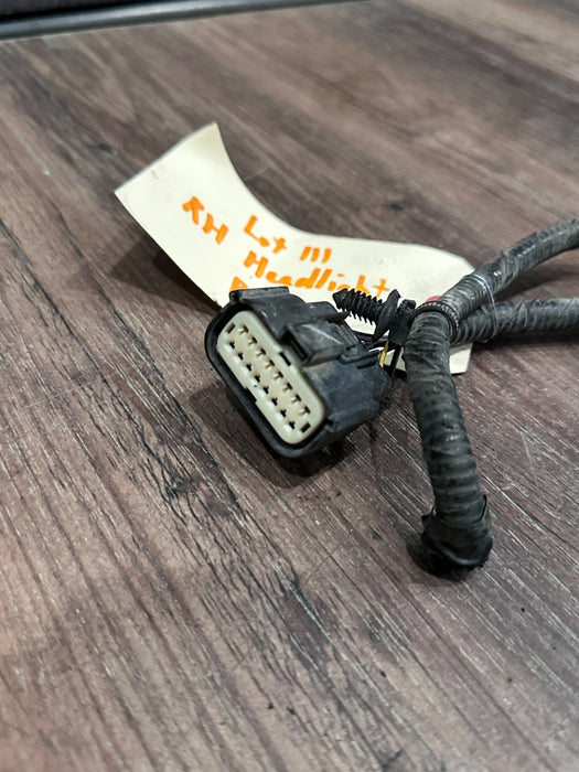 2017-2019 FORD F250 F350 RIGHT LED HEADLIGHT PIGTAIL CONNECTOR OEM