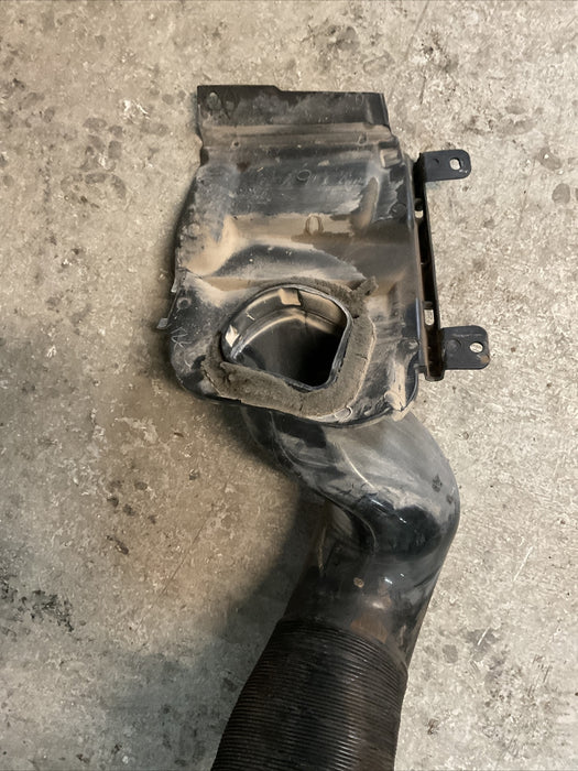 2017 DODGE RAM 2500 LARAMIE CREW CAB AIR INTAKE SHIELD 68137152AD