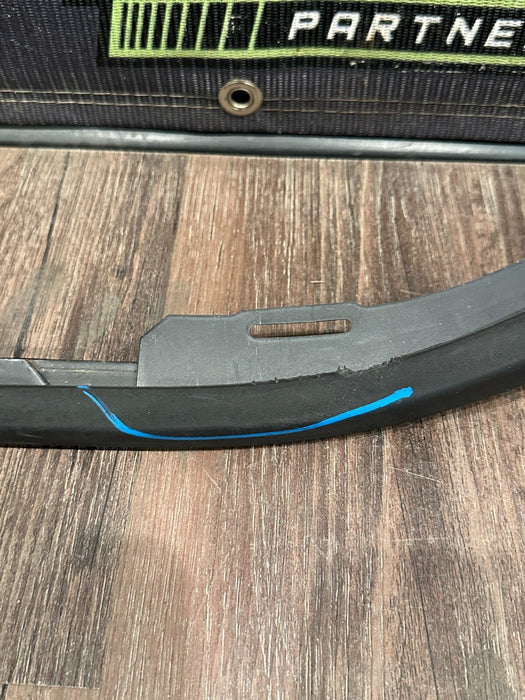 2017-2022 FORD F250 F350 F450 FRONT LEFT DOOR WEATHER STRIP OEM *SEE PCTURES*