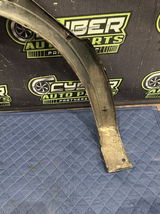 2017 NISSAN TITAN XD REAR LEFT BED FLARE MOULDING OEM 93829 EZ50A