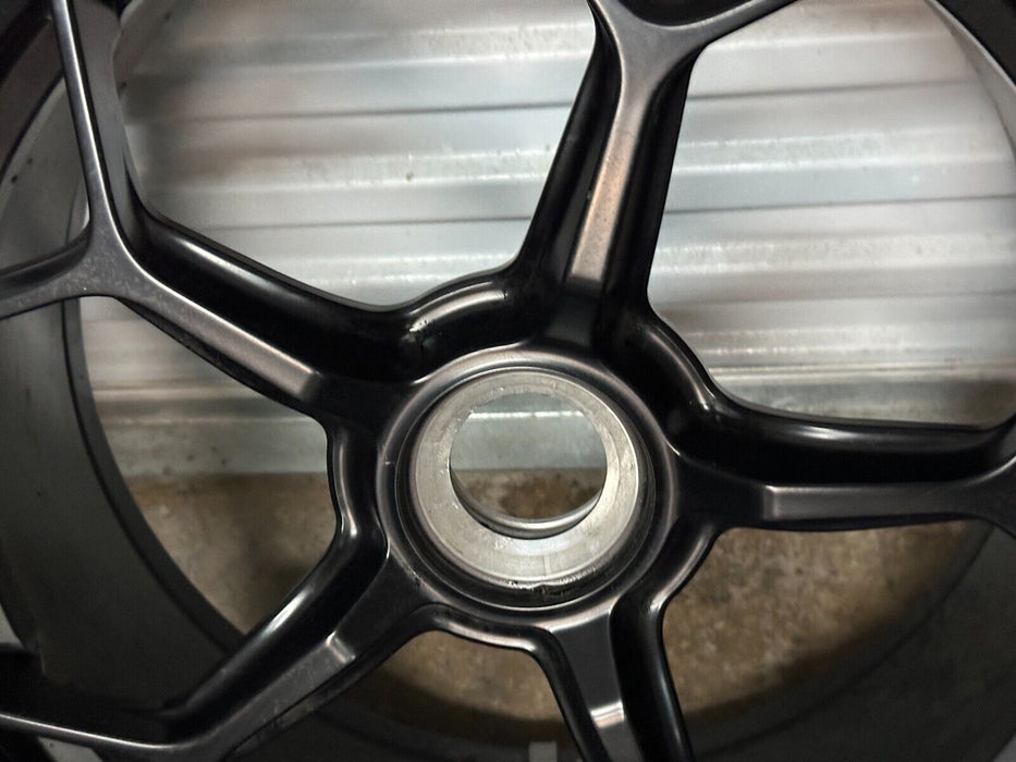 LAMBORGHINI HURACAN EVO CENTER LOCK FRONT REAR WHEELS RIMS 4T0601017AT ~SCUFFS~