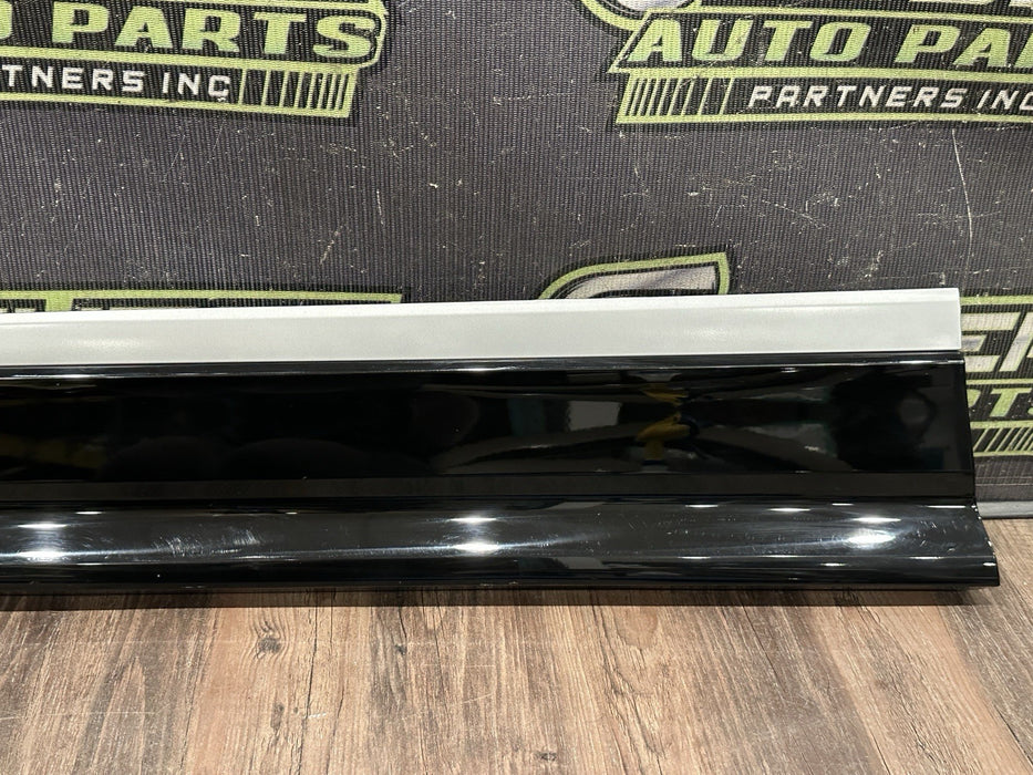 2018-2024 LAMBORGHINI URUS FRONT LEFT LOWER DOOR TRIM OEM *WEAR 5/HAS PPF*