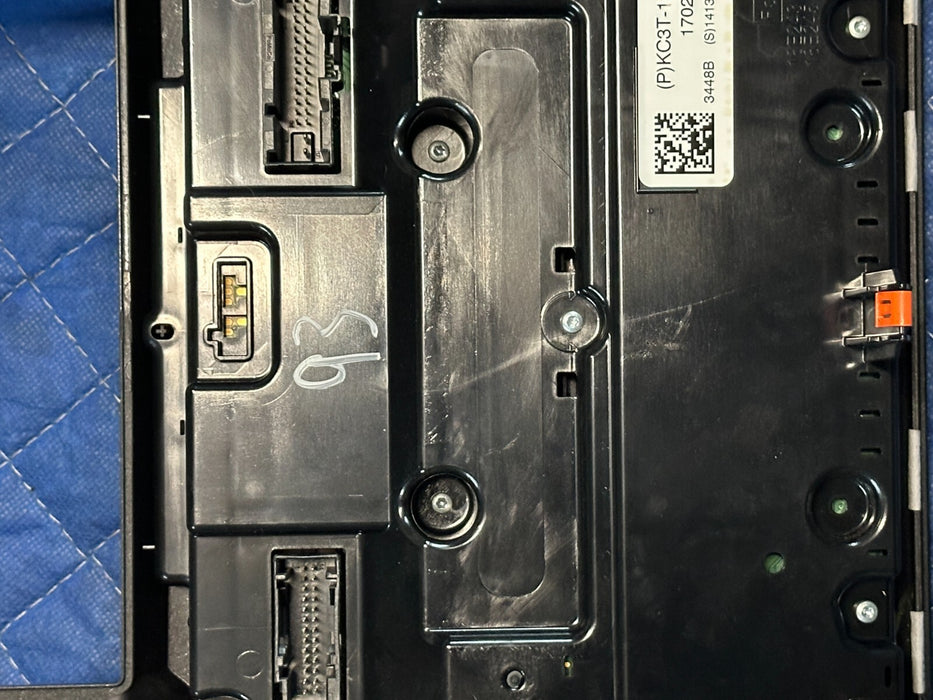 2017-2019 FORD F250 F350 PLATINUM CENTER DASH RADIO/HVAC CONTROL BEZEL OEM