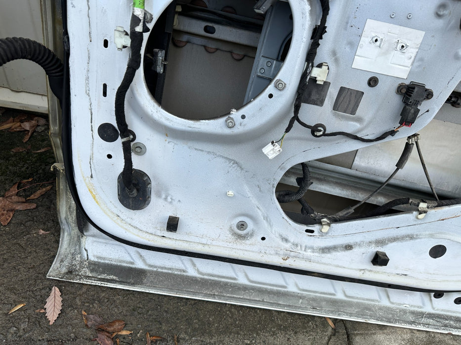 2020 FORD F250 F350 FRONT RIGHT DOOR SHELL OEM *HEAT FLAWS*