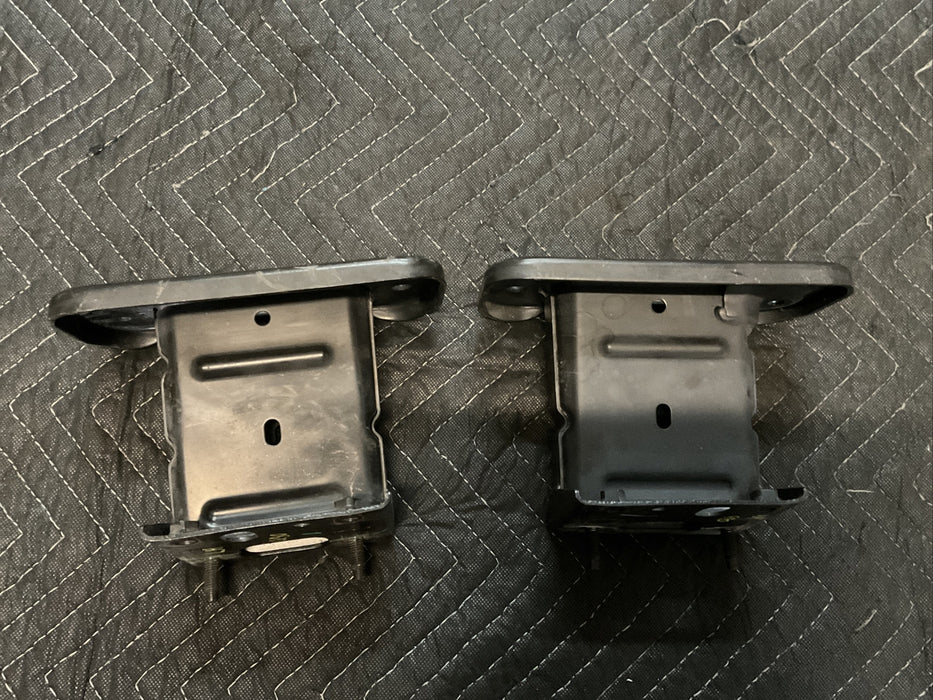 2014 INFINITI Q50 FRONT BUMPER CRASH BAR MOUNTING BRACKETS OEM