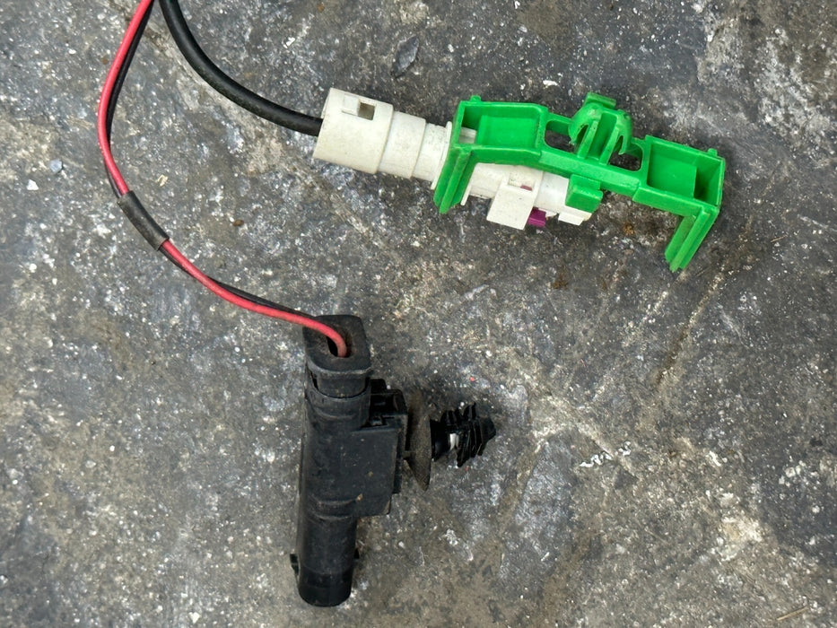 2014 AUDI R8 REAR VIEW REVERSE BACK UP CAMERA 420980551A 420 980 551 A