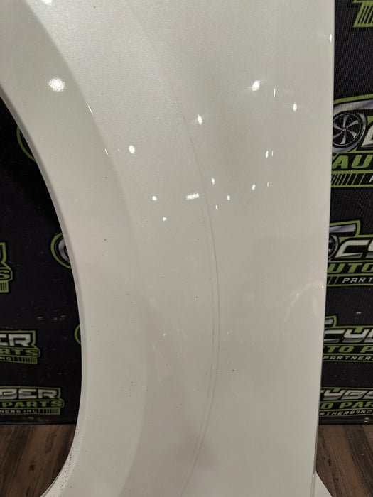 2017 2019 FORD F250 F350 FRONT LEFT FENDER OEM METALLIC WHITE (UG) *READ*