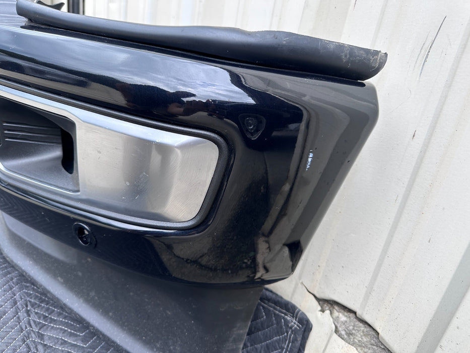2023 2025 FORD F250 F350 PLATINUM FRONT BUMPER ASSEMBLY AGATE BLACK ~PAINT CHIP~