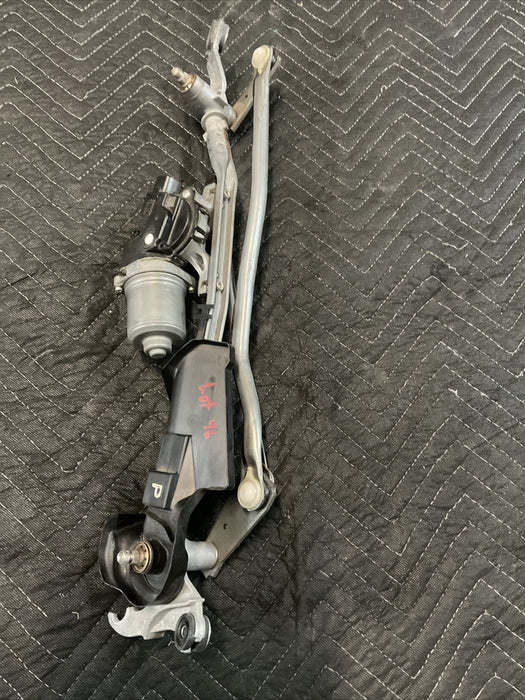 2015 LEXUS RC-F WINDSHIELD WIPER WASHER MOTOR OEM ~DAMAGE~