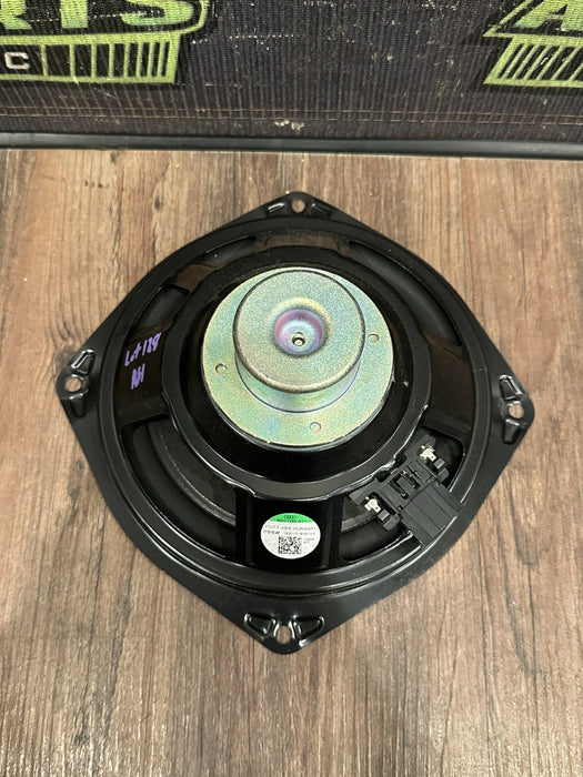 2017 AUDI R8 RIGHT SPEAKER OEM 4S0 035 411