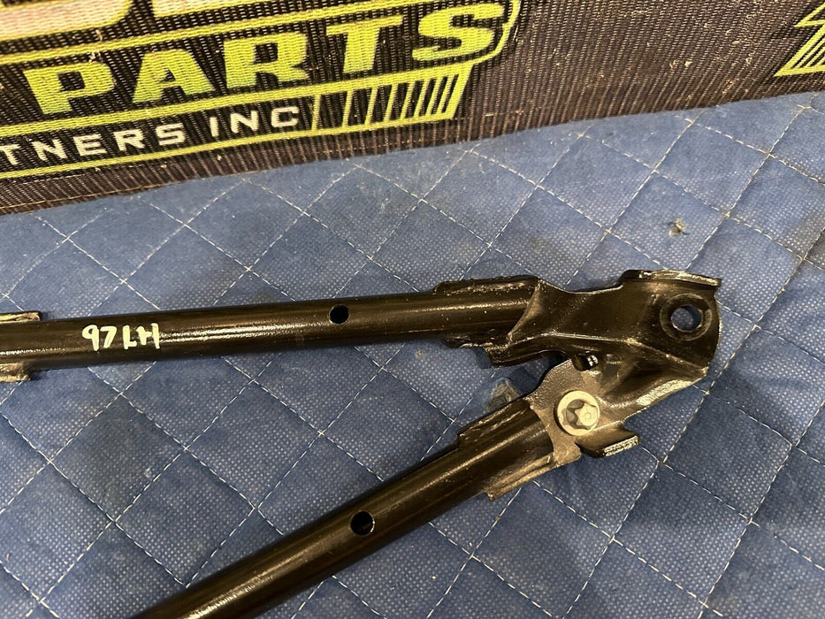 2015-2020 BMW M4 F82 FRONT LEFT DRIVER ENGINE STRUT BAR BRACE MOUNT OEM