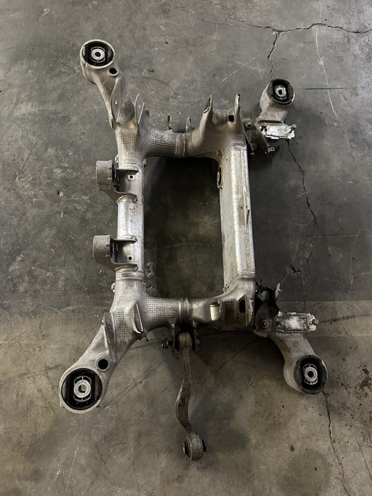 2011 BMW 550i F10 5 SERIES 4.4L REAR SUBFRAME CRADLE CROSSMEMBER 6793803