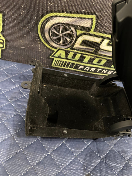 2014 AUDI R8 V10 CENTER CONSOLE LEATHER STORAGE COMPARTMENT OEM 420 863 075 B