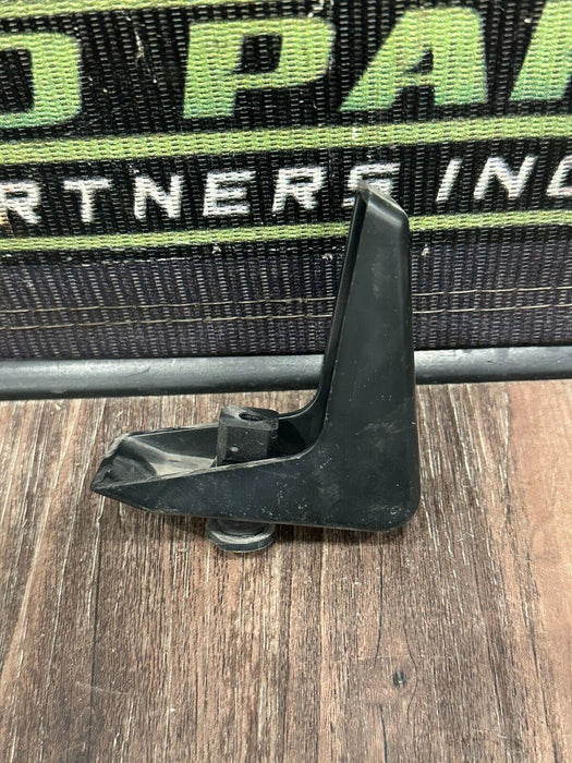 2017-18 AUDI R8 FRONT RIGHT REINFORCEMENT BAR BRACKET OEM 4S0807056