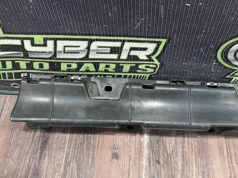 2018 AUDI R8 PASSENGER RIGHT SIDE SKIRT SUPPORT BRACKET OEM 4S0 853 922