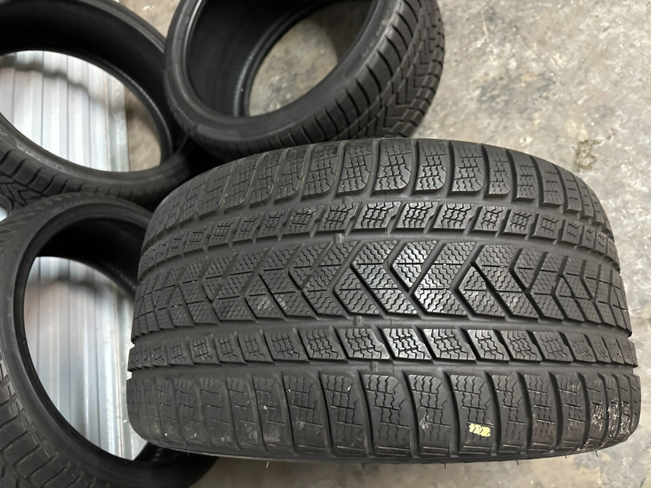 PIRELLI WINTER SOTTOZERO 3 TIRES SET (4) 245/30R20 90W 305/30R20 (MFR DATE 4716)