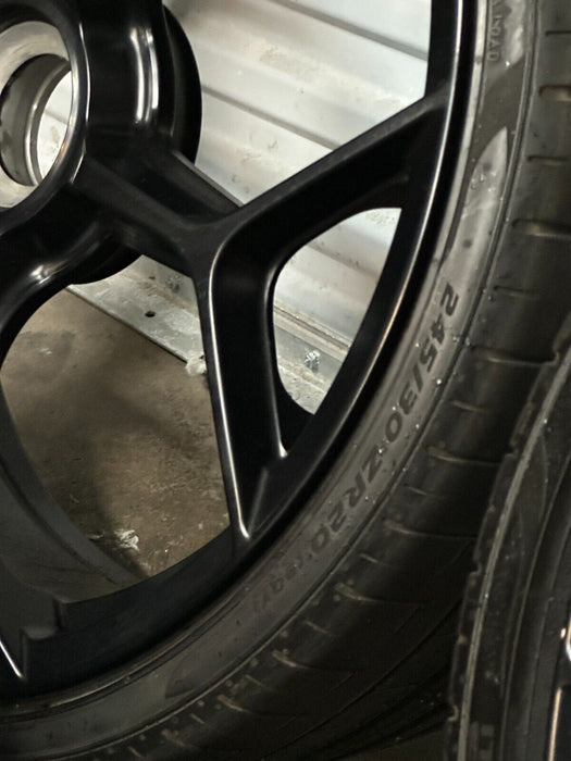 LAMBORGHINI HURACAN EVO CENTER LOCK FRONT REAR WHEELS RIMS 4T0601017AT ~SCUFFS~