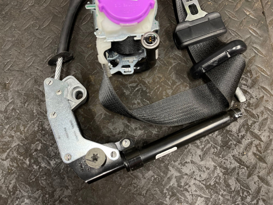 2016 MUSTANG SHELBY GT350 FRONT SEATBELT RETRACTOR PAIR OEM