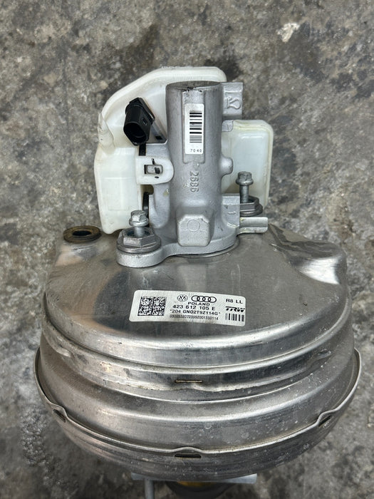 2014 AUDI R8 POWER BRAKE BOOSTER W/ MASTER CYLINDER 423 612 105 E 423612105E