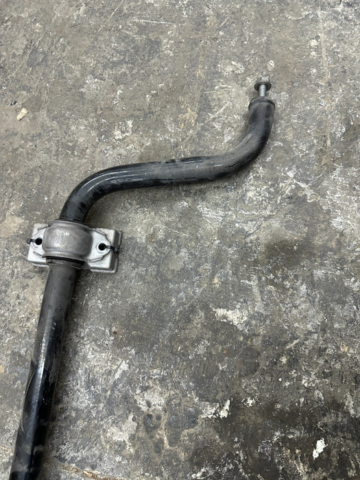 2014 AUDI R8 V10 OEM FRONT STABILIZER SWAY BAR 420411309 420 411 309