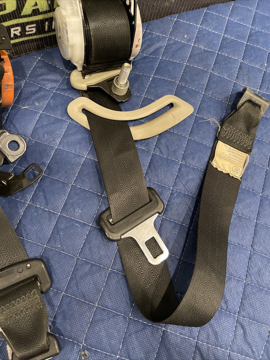 2014 TOYOTA PRIUS V REAR LEFT RIGHT MIDDLE SEAT BELT SEATBELT SET OEM~WEAR~