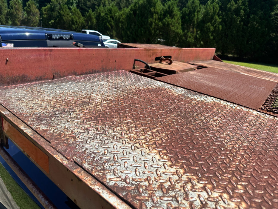 2002 Kaufman 35' Wedge Car Hauler Trailer