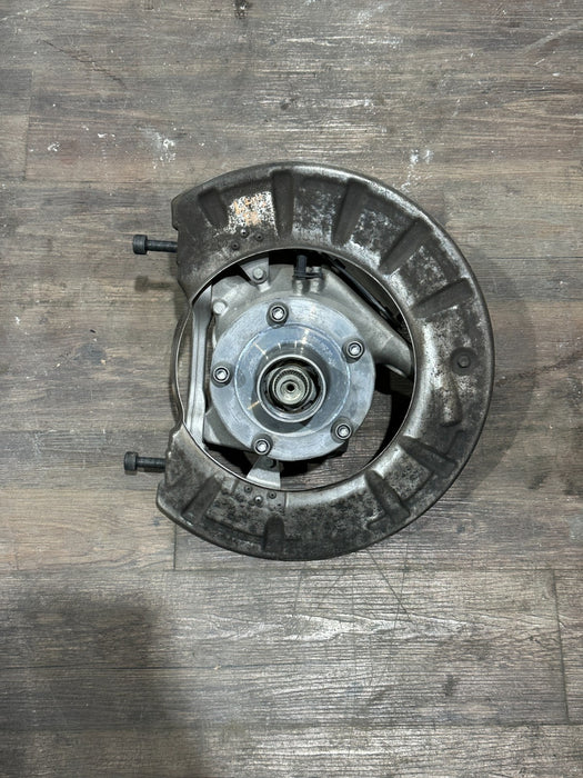 2014 PORSCHE 911 TURBO S 991 FRONT RIGHT HUB KNUCKLE SPINDLE OEM