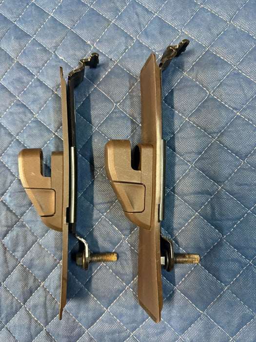 2017 FORD F250 F350 F450 KING RANCH B PILLAR SEATBELT ADJUSTER BRACKETS BROWN