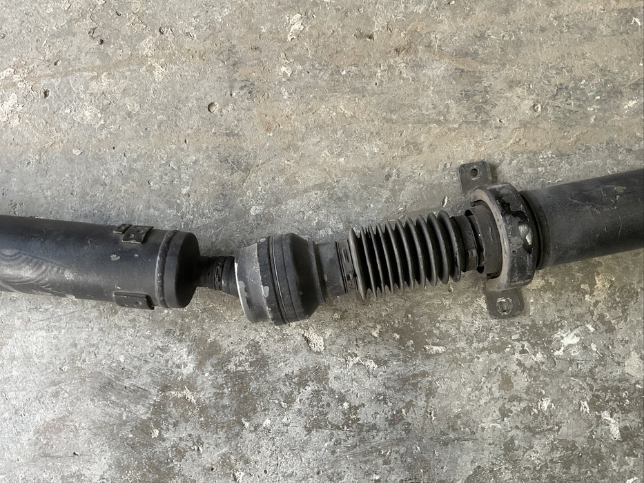2016-2018 NISSAN TITAN XD 4X2 2WD DIESEL REAR DRIVE SHAFT 37000-EZ00D
