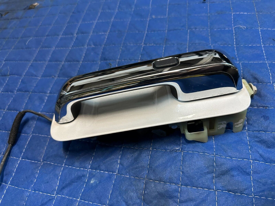 2017-19 FORD F250 F350 F450 FRONT RIGHT DOOR CHROME HANDLE OEM UG