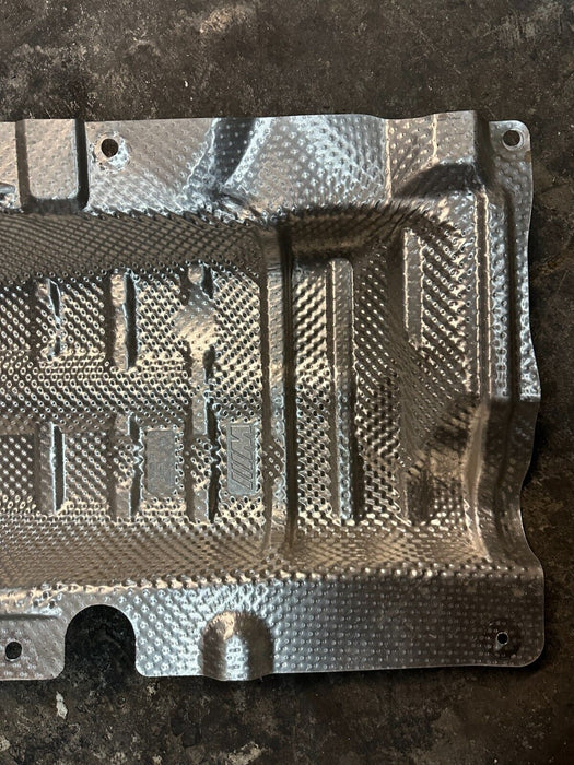 2020 BMW M4 F82 EXHAUST HEAT INSULATION SHIELD COVER OEM 03 8077407 8077407