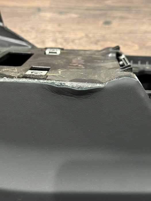 2017-18 AUDI R8 PLUS SPYDER CENTER CONSOLE BASE ASSEMBLY OEM *READ/FLAWS*