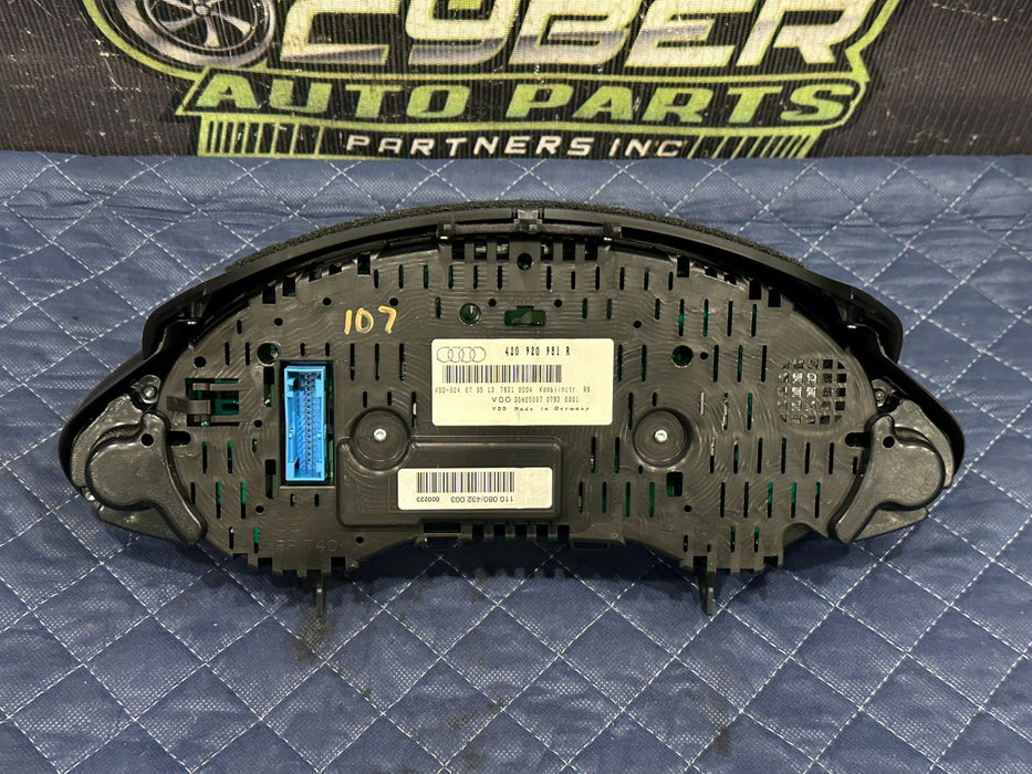 2014 AUDI R8 V10 SPEEDOMETER INSTRUMENTAL GAUGE CLUSTER OEM AUTO TRANSMISSION