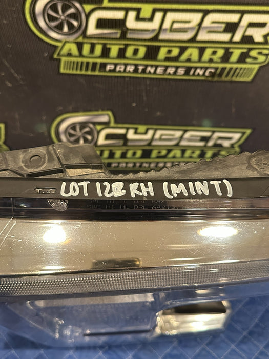 2017-2019 FORD F250 F350 F450 LEFT RIGHT LED HEADLIGHT PAIR OEM *MINT CONDITION*
