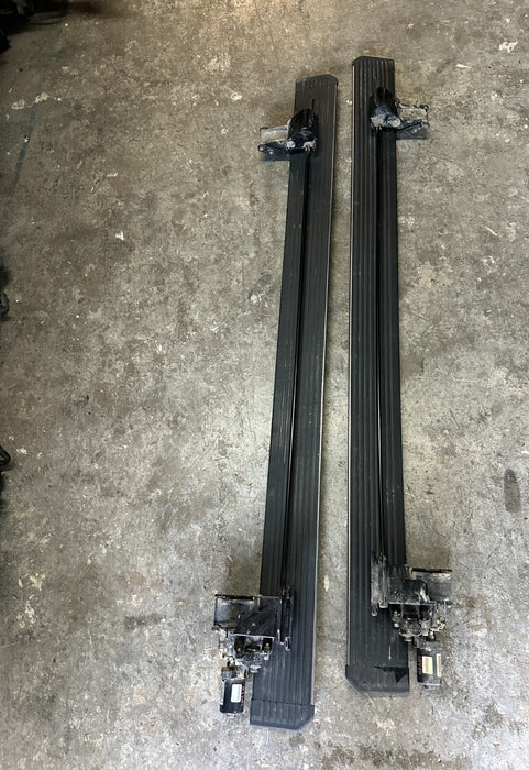 2023-2025 FORD F250 F350 LEFT RIGHT POWER RUNNING BOARDS PAIR FACTORY OEM