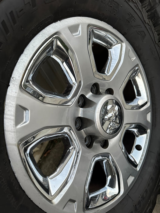 2015 DODGE RAM 2500 WHEEL TIRE RIM SET OEM 8X20
