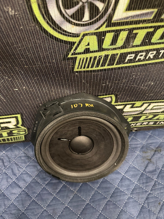2014 AUDI R8 B&O BANG & OLUFSEN RIGHT DOOR SPEAKER OEM 420 035 415 A