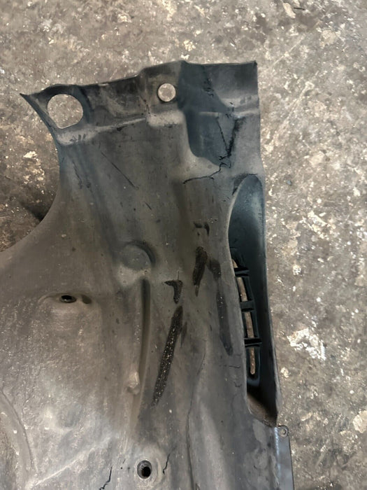 2020 BMW M4 F82 FRONT DRIVER LEFT FENDER LINER SET