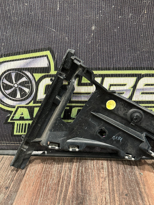 2021 AUDI R8 REAR RIGHT BUMPER BRACKET OEM 4S0 807 378 D